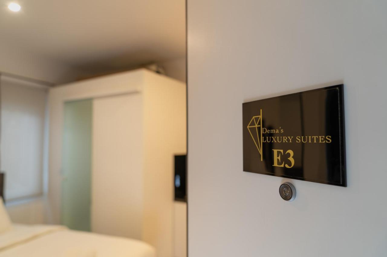 Dema Luxury Suites - Lekka E3 アテネ エクステリア 写真